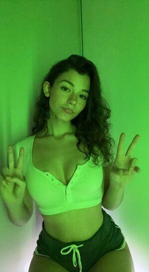 Nikki Woods photo 98