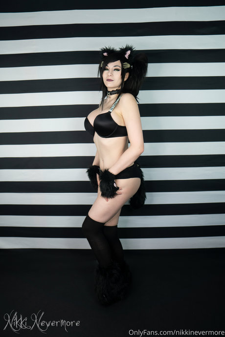 Nikki Nevermore photo 41
