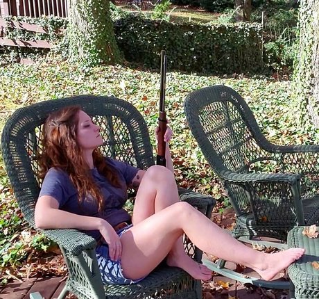 Nina Rynd Wood photo 4