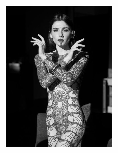 Noemie Doragon photo 32