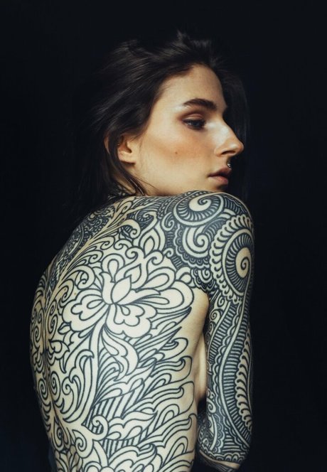 Noemie Doragon photo 48