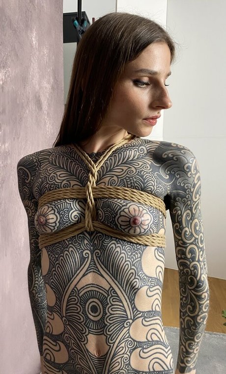 Noemie Doragon photo 86