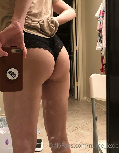 Nurse_lexie photo 18