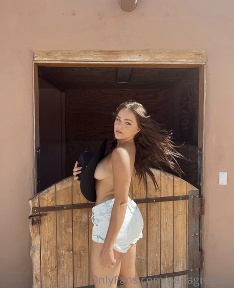 Oana Gregory photo 74