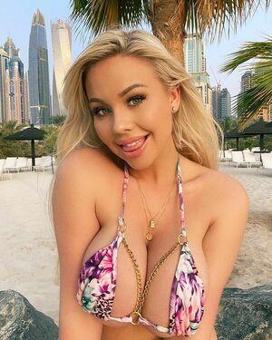 officialamandabreden photo 202