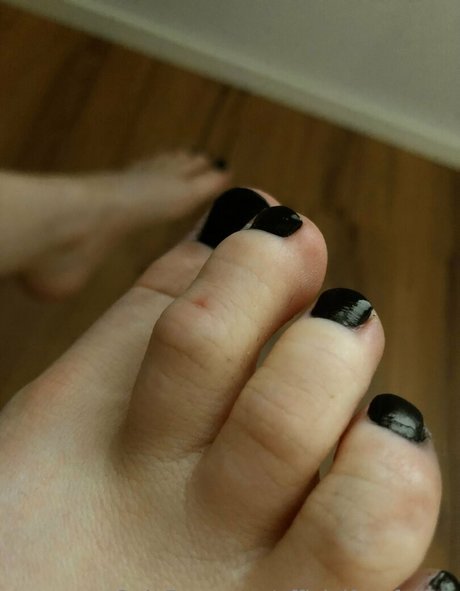 Officialfeetforfun photo 7