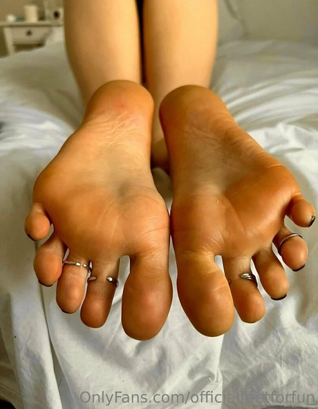 Officialfeetforfun photo 21