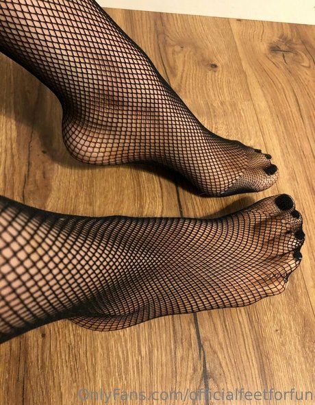 Officialfeetforfun photo 24