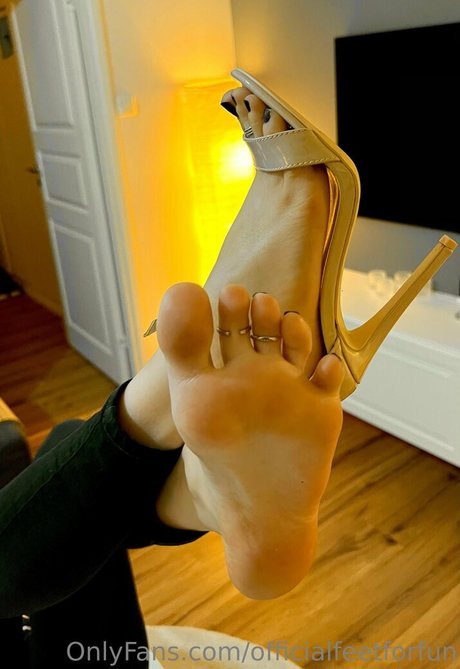 Officialfeetforfun photo 31