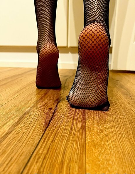 Officialfeetforfun photo 41