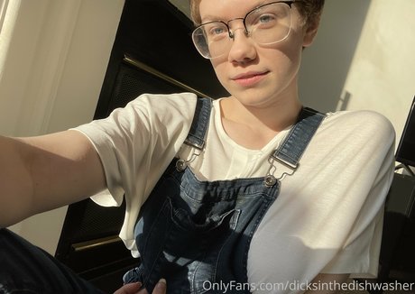 Officialmorganrae photo 122