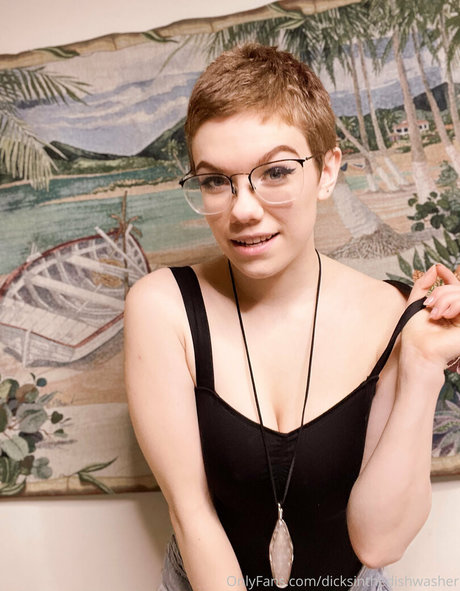 Officialmorganrae photo 132