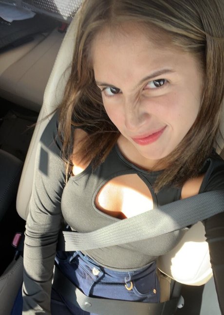 Ohstrawburry photo 4