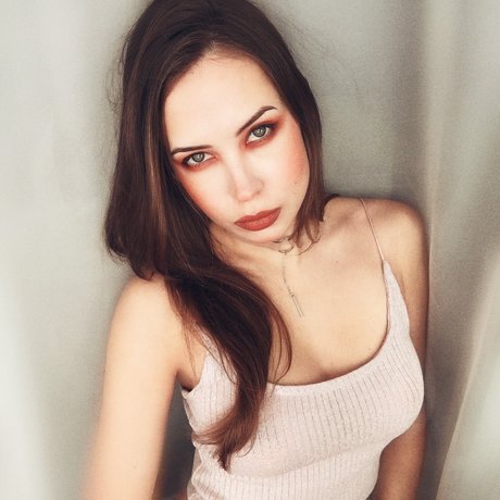 Natasha Roik photo 36