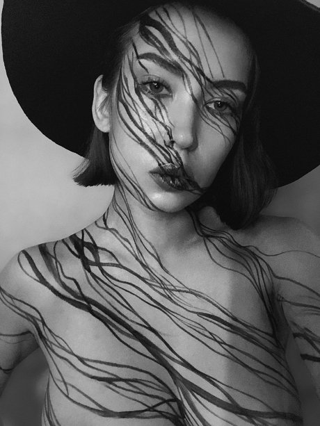 Natasha Roik photo 141