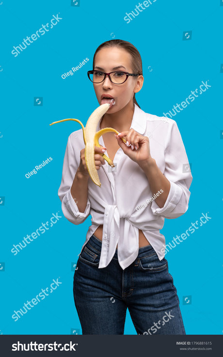 Natasha Roik photo 260