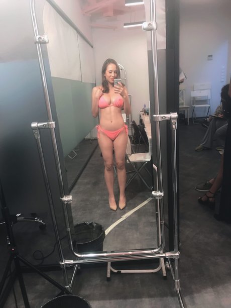 Natasha Roik photo 371