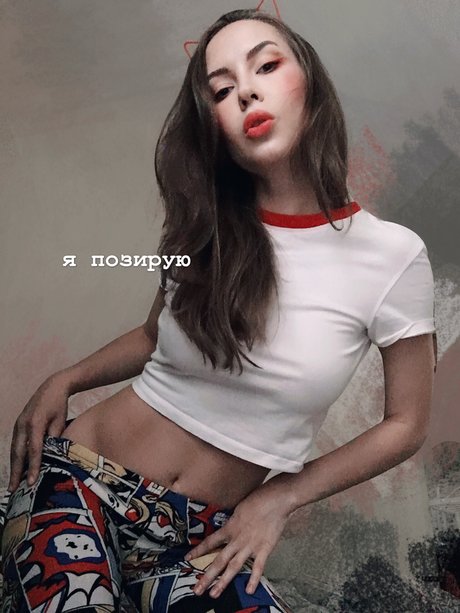 Natasha Roik photo 490