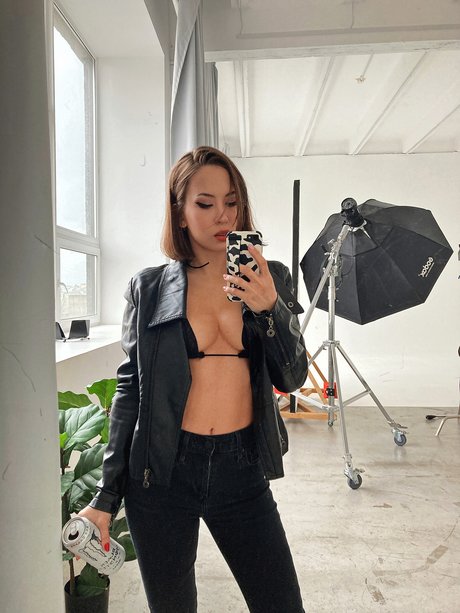Natasha Roik photo 526