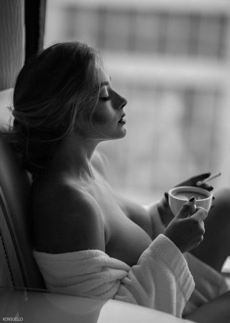 Olga Kobzar photo 410