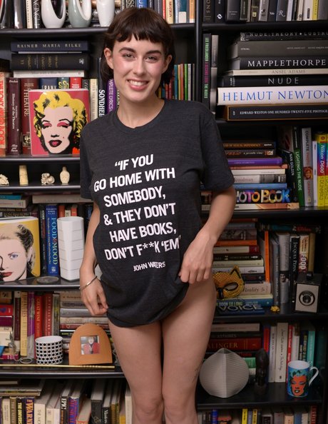 Olive Glass photo 23