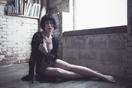 Olive Glass photo 47