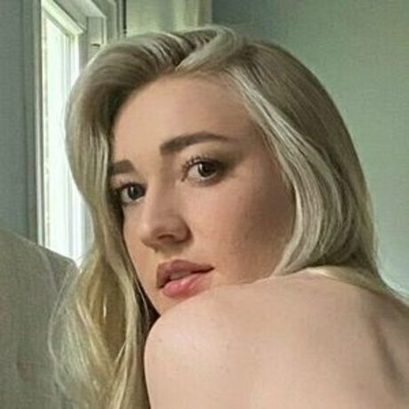 Olivia Fox photo 157