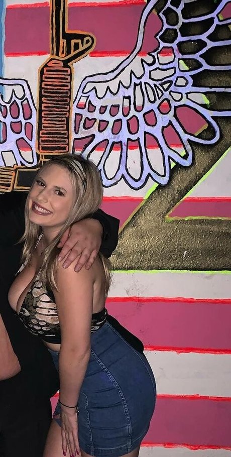 Olivia Haigh photo 19