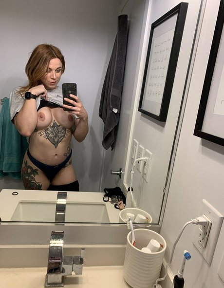 Olivia Hale photo 91