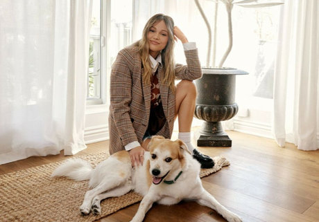 Olivia Holt photo 59