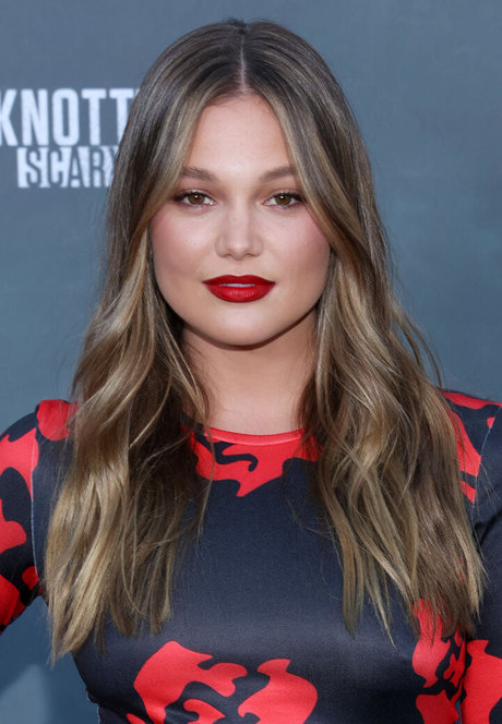 Olivia Holt photo 146