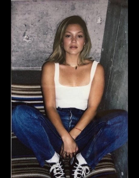Olivia Holt photo 154