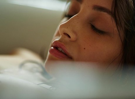 Olivia Linz photo 50