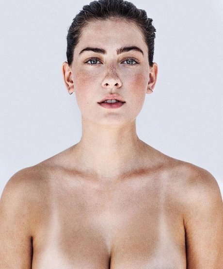 Olivia Norella photo 2