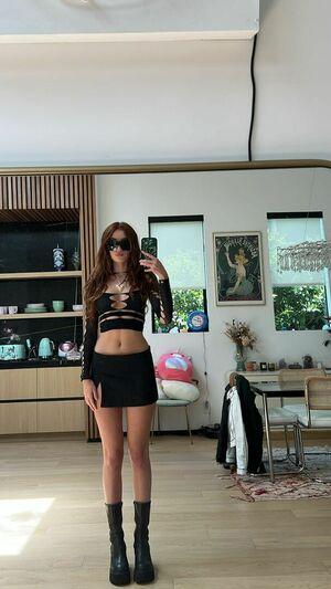 Olivia OBrien photo 70