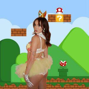 Olivia OBrien photo 96