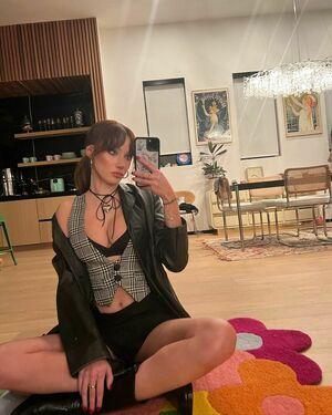 Olivia OBrien photo 145