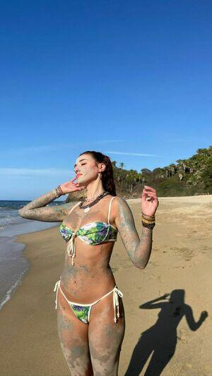 Olivia OBrien photo 240