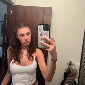 Olivia OBrien photo 242