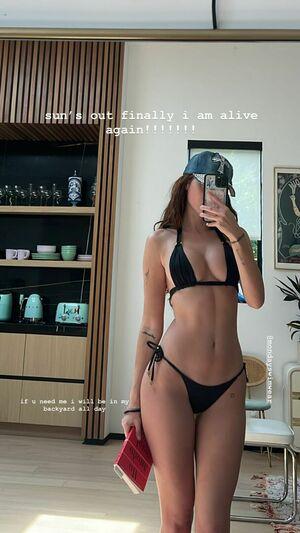 Olivia OBrien photo 337