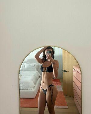 Olivia OBrien photo 384