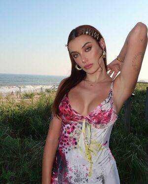 Olivia OBrien photo 391