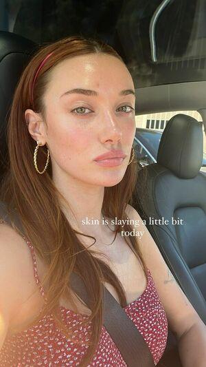 Olivia OBrien photo 429