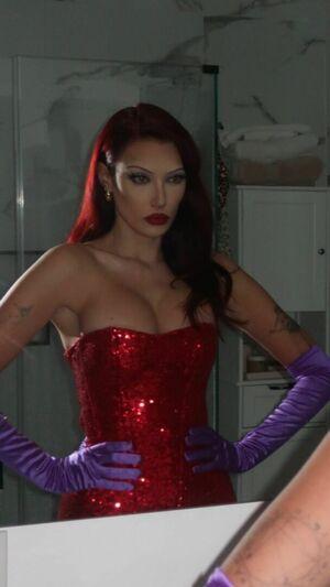 Olivia OBrien photo 496