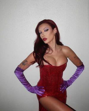 Olivia OBrien photo 518