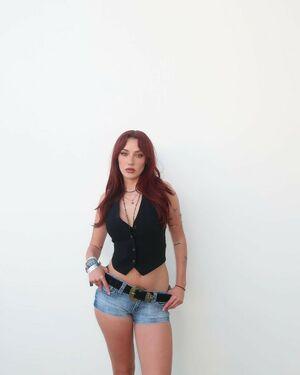 Olivia OBrien photo 557