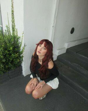 Olivia OBrien photo 597