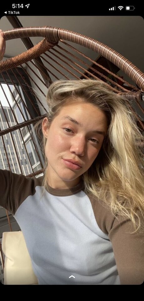 Olivia Ponton photo 99