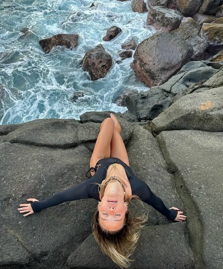 Olivia Ponton photo 319