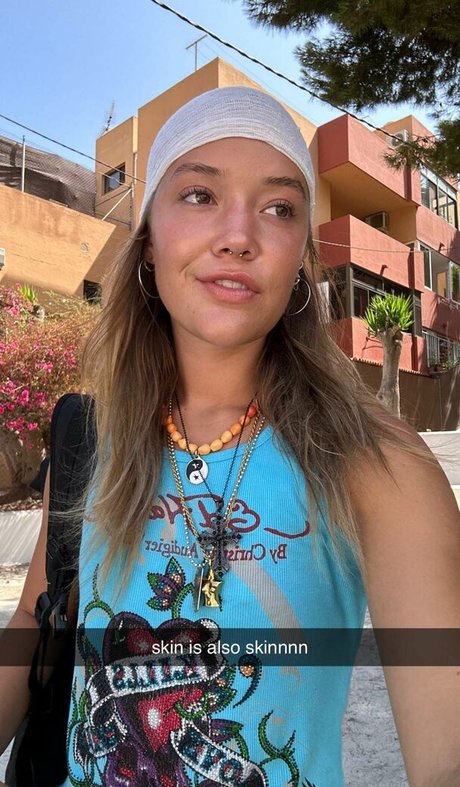 Olivia Ponton photo 627